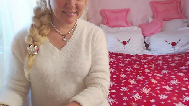 SunnySylvia online show from 02-10-25, 02:26