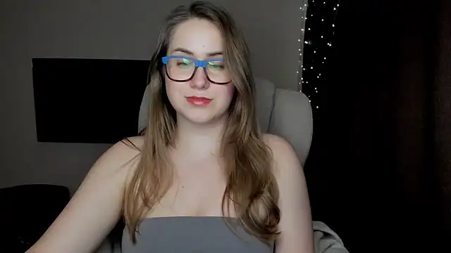 SeasonalSomeone online show from 10-27-25, 11:31