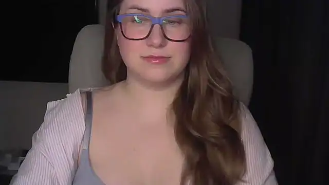 SeasonalSomeone online show from 03-19-26, 07:18