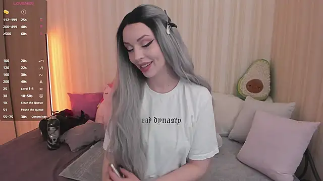 youreyesrgasm online show from 02-04-25, 08:02