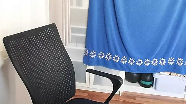 hotdestany online show from 04-18-26, 06:39