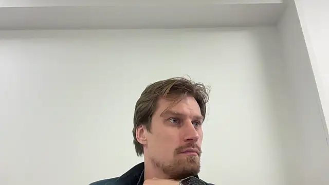 fmodel online show from 02-24-26, 08:23