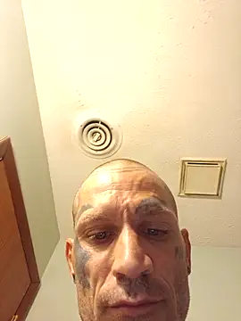 Snapshot of Casey884life chatting on 10-04-25, 11:52 Casey884life online show from 10-04-25, 11:52