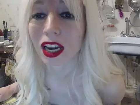 Snapshot of mimimi28 chatting on 12-05-24, 06:55 mimimi28 online show from 12-05-24, 06:55