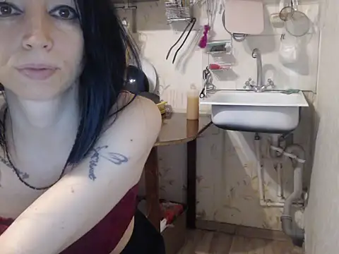 Snapshot of mimimi28 chatting on 01-08-25, 08:39 mimimi28 online show from 01-08-25, 08:39