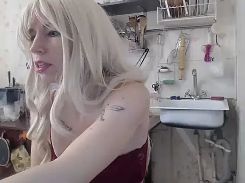 Snapshot of mimimi28 chatting on 01-22-25, 05:05 mimimi28 online show from 01-22-25, 05:05