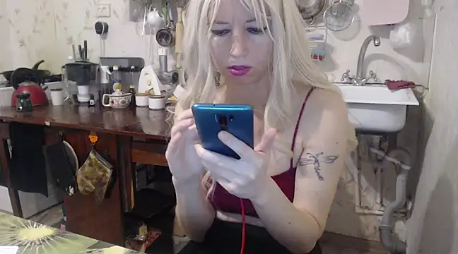 Snapshot of mimimi28 chatting on 01-29-25, 01:38 mimimi28 online show from 01-29-25, 01:38