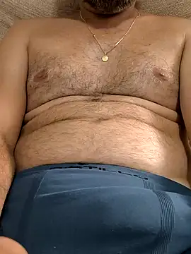 Snapshot of Leo_Big chatting on 01-20-25, 07:35 Leo Big online show from 01-20-25, 07:35