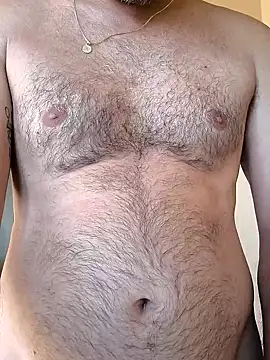 Snapshot of Leo_Big chatting on 02-07-25, 11:01 Leo Big online show from 02-07-25, 11:01