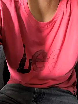Snapshot of Leo_Big chatting on 02-18-25, 11:55 Leo Big online show from 02-18-25, 11:55