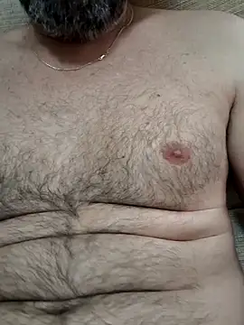 Snapshot of Leo_Big chatting on 10-16-25, 10:38 Leo Big online show from 10-16-25, 10:38