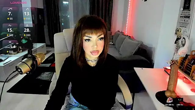 Miss kay1111 online show from 11-18-25, 03:27