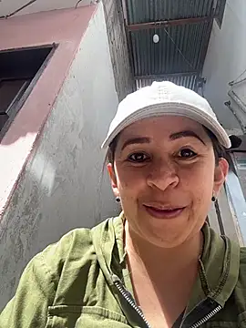 latinfemale online show from 05-16-26, 03:22