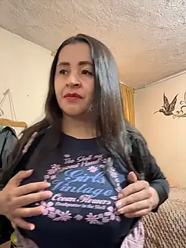 latinfemale online show from 06-23-26, 08:40