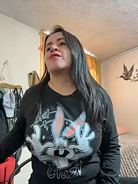 latinfemale online show from 07-07-26, 08:13