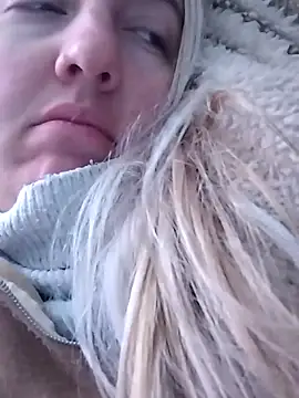 Snapshot of Mllesha74000 chatting on 12-08-24, 12:30 Mllesha74000 online show from 12-08-24, 12:30