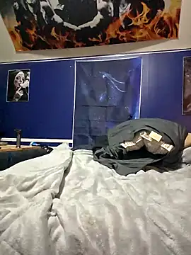 Snapshot of canadacockinme chatting on 02-05-26, 02:54 canadacockinme online show from 02-05-26, 02:54