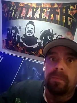 Snapshot of canadacockinme chatting on 02-08-26, 11:08 canadacockinme online show from 02-08-26, 11:08