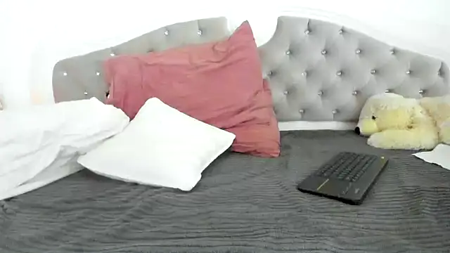 meryamvip online show from 12-27-24, 11:42