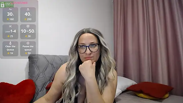 Aphrodite S32 online show from 10-27-25, 05:33