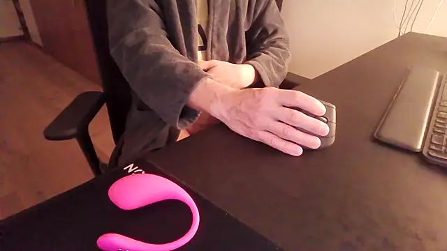 BisexDreams online show from 03-17-25, 03:47