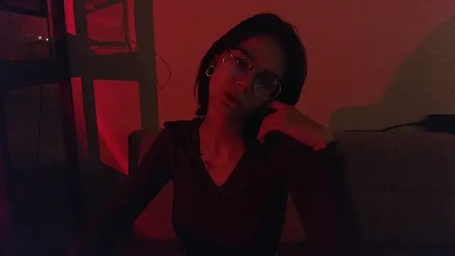 alyssa sweet online show from 12-12-24, 03:59