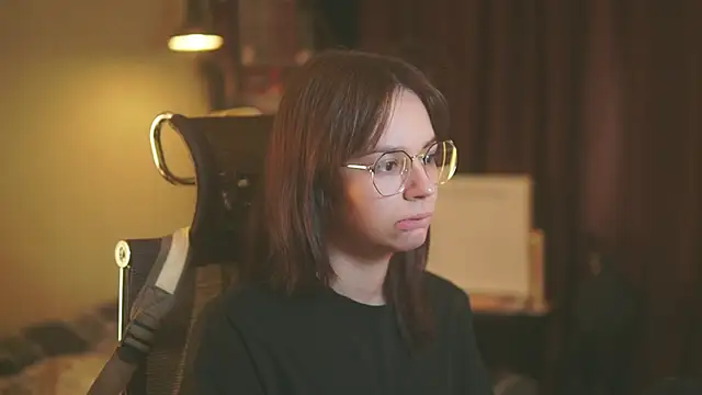 alyssa sweet online show from 11-20-25, 05:18