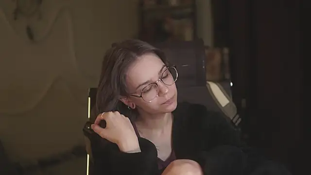 alyssa sweet online show from 04-10-26, 05:23