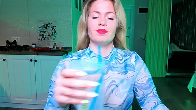 HotTiffani online show from 03-02-26, 03:08