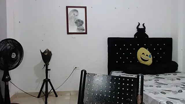 Snapshot of venuz_mendoza20 chatting on 10-17-25, 09:39 venuz mendoza20 online show from 10-17-25, 09:39