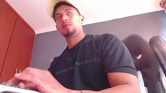 geirge teacherxx online show from 03-18-25, 08:37