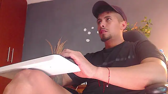 geirge teacherxx online show from 03-19-25, 11:03