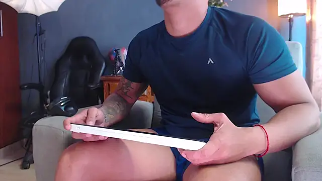 geirge teacherxx online show from 12-01-25, 07:41