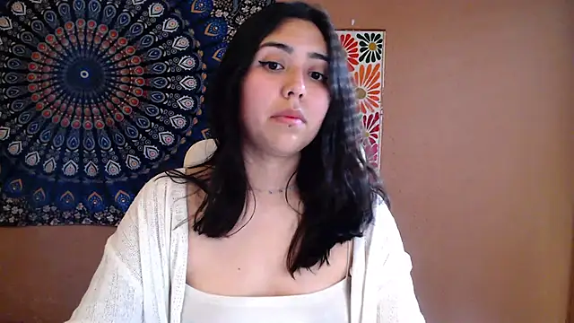 Snapshot of IntimateTales chatting on 03-22-25, 04:26 IntimateTales online show from 03-22-25, 04:26