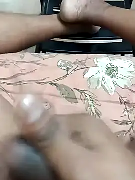 Snapshot of Indianshine chatting on 02-13-26, 05:25 Indianshine online show from 02-13-26, 05:25