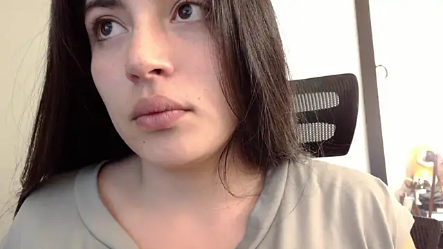 Snapshot of Honey_Aynur20 chatting on 12-05-24, 02:20 Honey Aynur20 online show from 12-05-24, 02:20