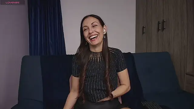 Swetisabella01 online show from 05-16-26, 12:40