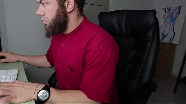 Snapshot of Tommy_Burnz chatting on 12-30-24, 04:42 Tommy Burnz online show from 12-30-24, 04:42