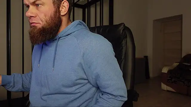 Snapshot of Tommy_Burnz chatting on 02-16-25, 05:48 Tommy Burnz online show from 02-16-25, 05:48