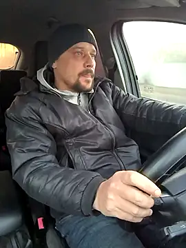 DanielOhCool online show from 02-13-25, 02:52