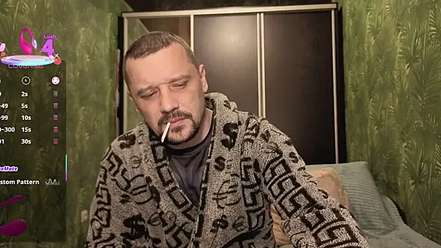 DanielOhCool online show from 12-20-25, 07:37