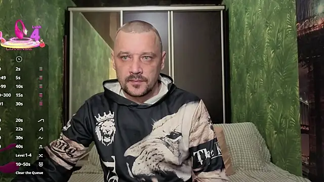 DanielOhCool online show from 04-06-26, 06:03