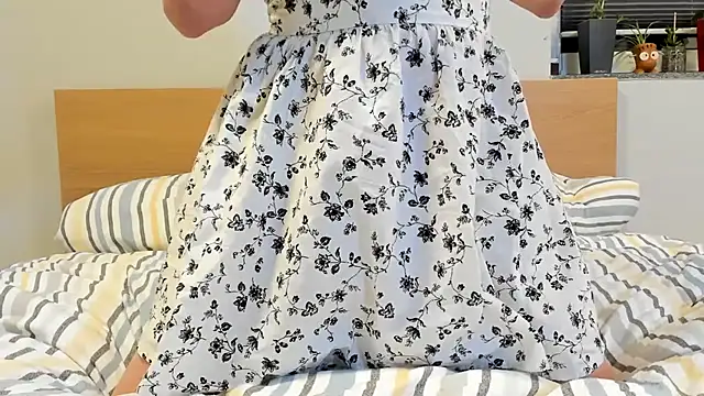 Snapshot of BritttanyBrix chatting on 11-20-25, 06:40 BritttanyBrix online show from 11-20-25, 06:40