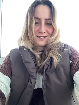 Puzdosia online show from 10-18-25, 06:16