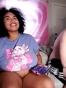 TasteeKitty online show from 02-25-25, 05:47