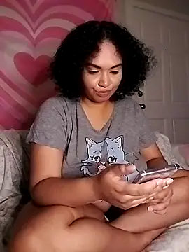 TasteeKitty online show from 03-02-25, 03:24