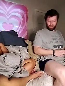 TasteeKitty online show from 03-18-25, 06:46