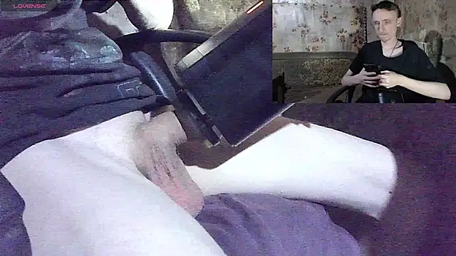 Snapshot of Babi_Kisi chatting on 03-13-25, 01:18 Babi Kisi online show from 03-13-25, 01:18