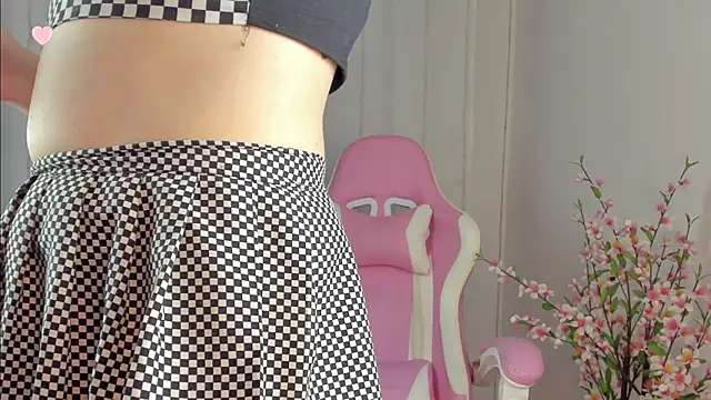 rosseblondee online show from 11-26-25, 09:49