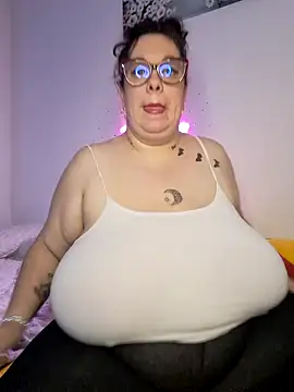 SenzualHotM online show from 03-01-25, 04:22